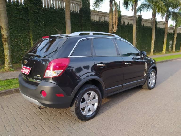 CHEVROLET - CAPTIVA - 2012/2012 - Preta - R$ 42.900,00