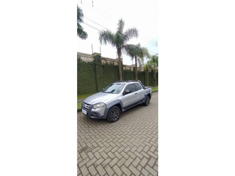 FIAT - STRADA - 2011/2012 - Cinza - R$ 50.900,00