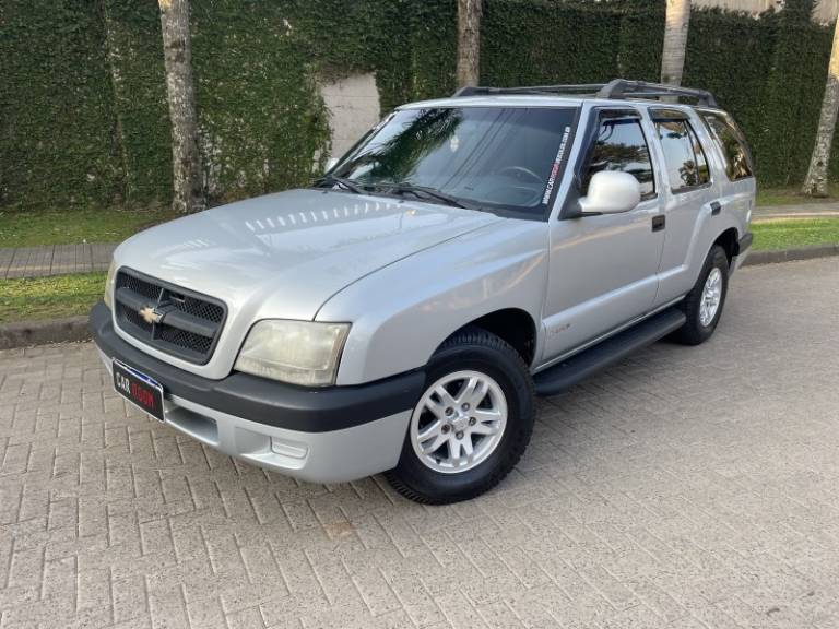 CHEVROLET - BLAZER - 2005/2006 - Prata - R$ 38.900,00