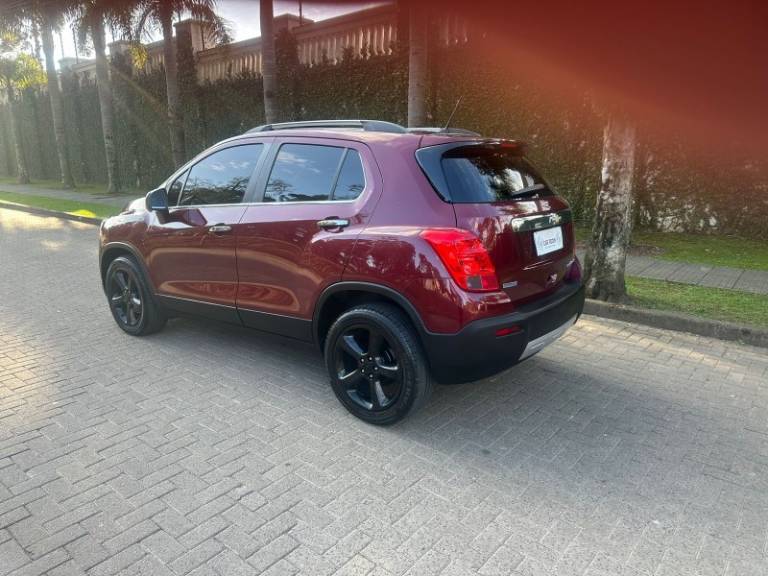 CHEVROLET - TRACKER - 2015/2015 - Vermelha - R$ 72.900,00