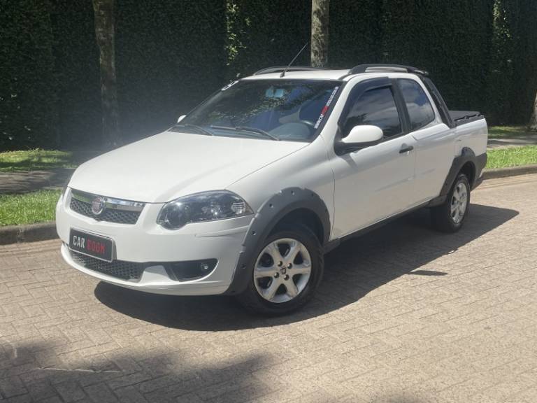 FIAT - STRADA - 2012/2013 - Branca - R$ 52.900,00