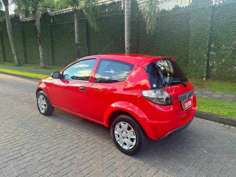 FORD - KA - 2013/2013 - Vermelha - R$ 24.900,00