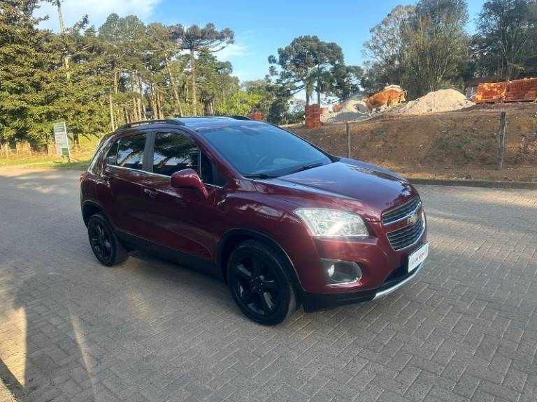 CHEVROLET - TRACKER - 2015/2015 - Vermelha - R$ 72.900,00