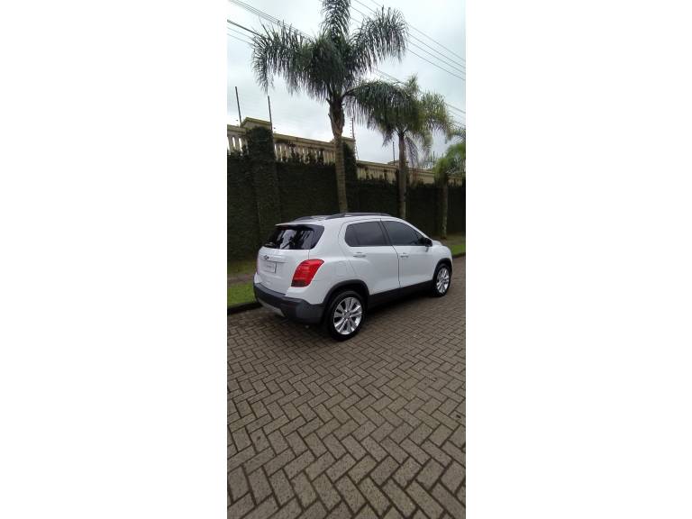 CHEVROLET - TRACKER - 2013/2014 - Branca - R$ 64.900,00