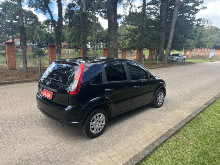 FORD - FIESTA - 2012/2013 - Preta - R$ 27.900,00