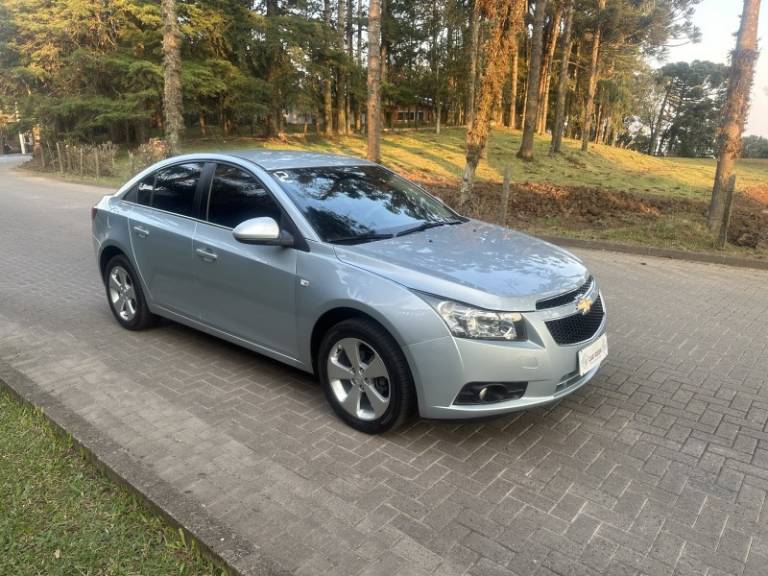 CHEVROLET - CRUZE - 2012/2012 - Prata - R$ 52.900,00