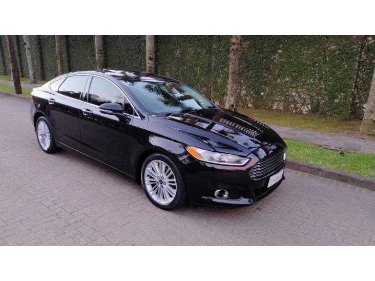 FORD - FUSION - 2013/2014 - Preta - R$ 78.900,00