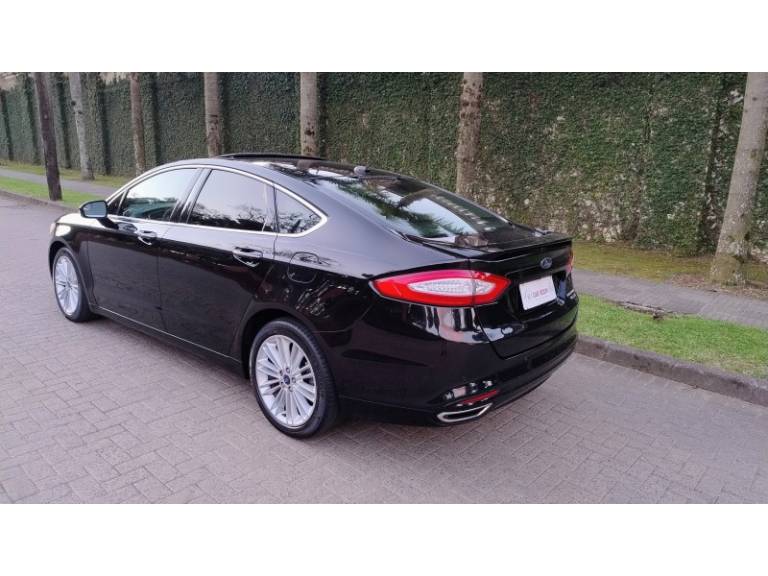 FORD - FUSION - 2013/2014 - Preta - R$ 78.900,00