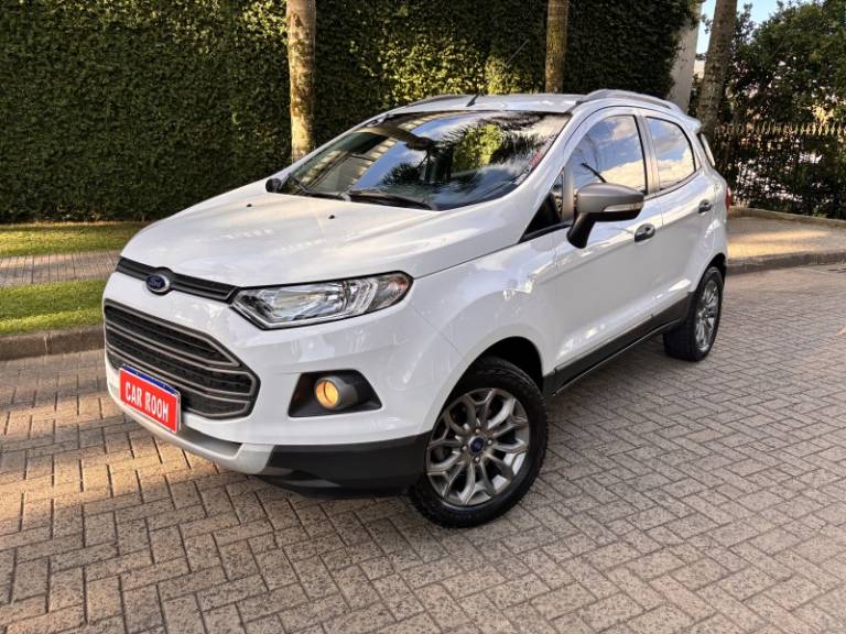 FORD - ECOSPORT - 2014/2015 - Branca - R$ 56.900,00