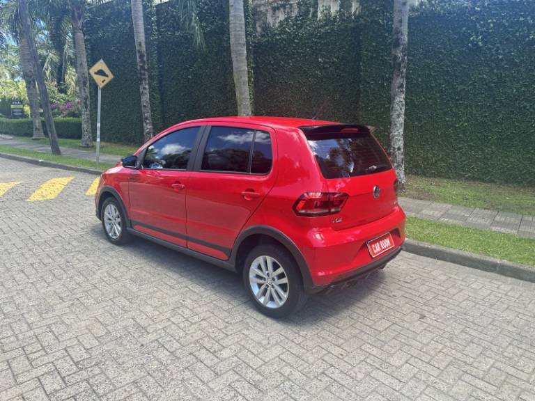 VOLKSWAGEN - FOX - 2016/2016 - Vermelha - R$ 54.900,00