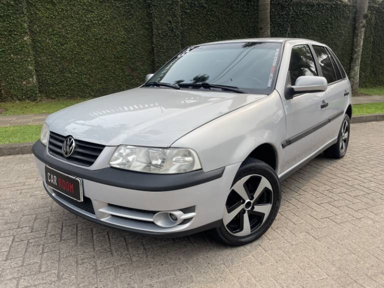 VOLKSWAGEN - GOL - 2005/2005 - Prata - R$ 26.900,00