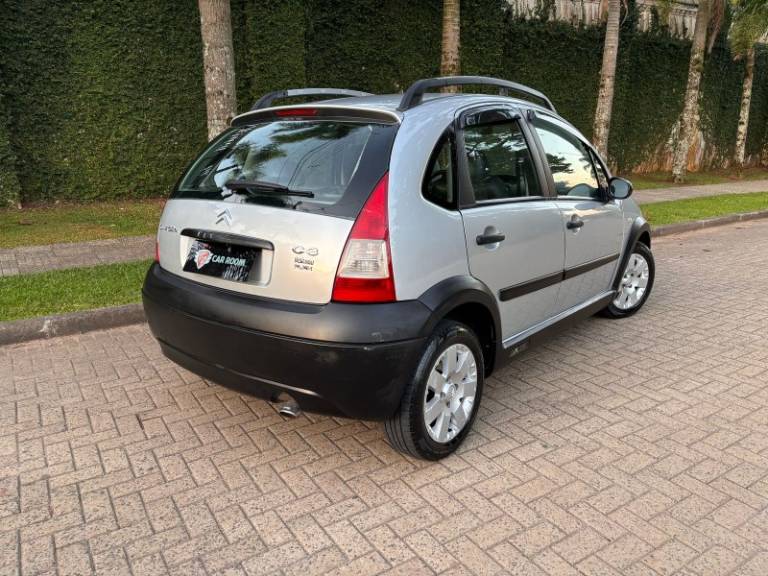 CITROËN - C3 - 2006/2007 - Prata - R$ 24.900,00