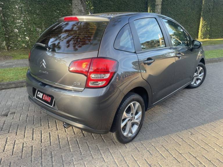 CITROËN - C3 - 2013/2014 - Cinza - R$ 42.900,00