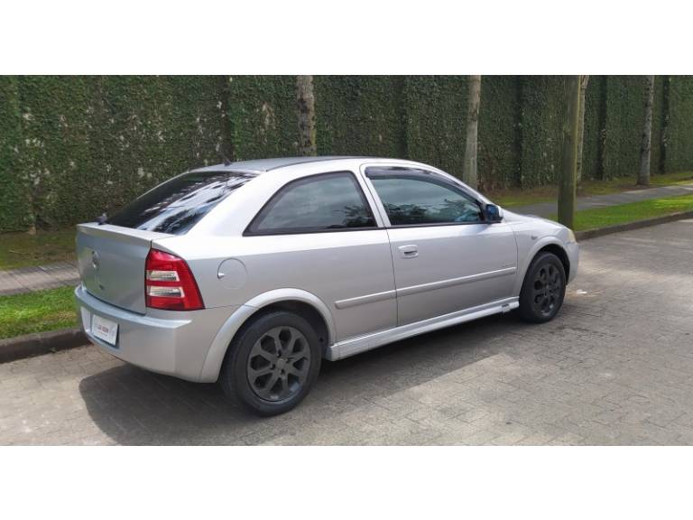 CHEVROLET - ASTRA - 2004/2005 - Prata - R$ 24.900,00