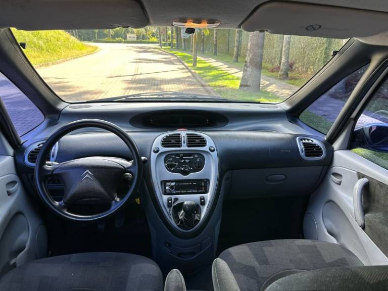 CITROËN - XSARA PICASSO - 2006/2006 - Branca - R$ 19.900,00