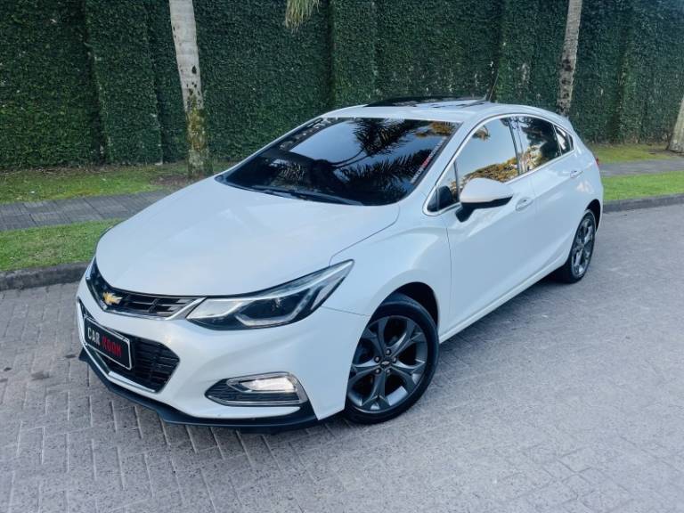 CHEVROLET - CRUZE - 2017/2017 - Branca - R$ 96.900,00