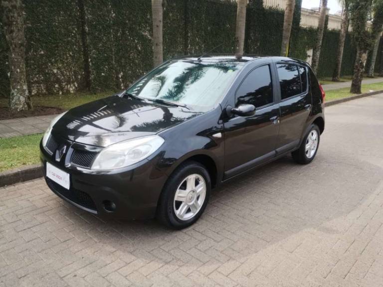 RENAULT - SANDERO - 2008/2009 - Preta - R$ 28.900,00