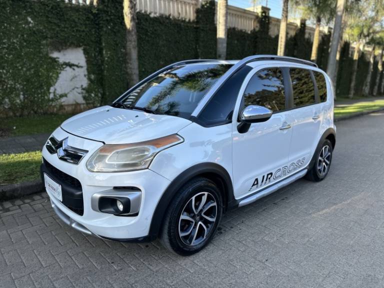 CITROËN - AIRCROSS - 2012/2013 - Branca - R$ 39.900,00