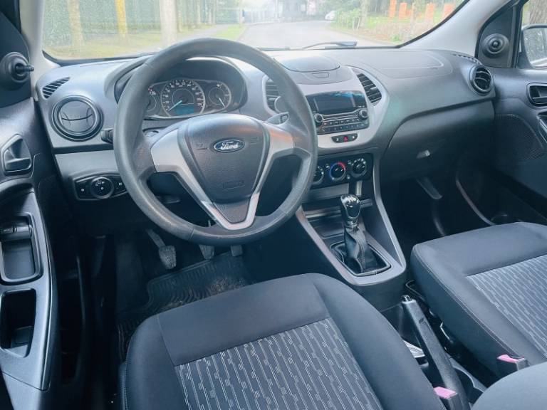 FORD - KA - 2018/2019 - Branca - R$ 43.900,00