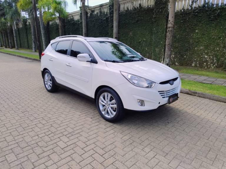 HYUNDAI - IX35 - 2013/2014 - Branca - R$ 75.900,00