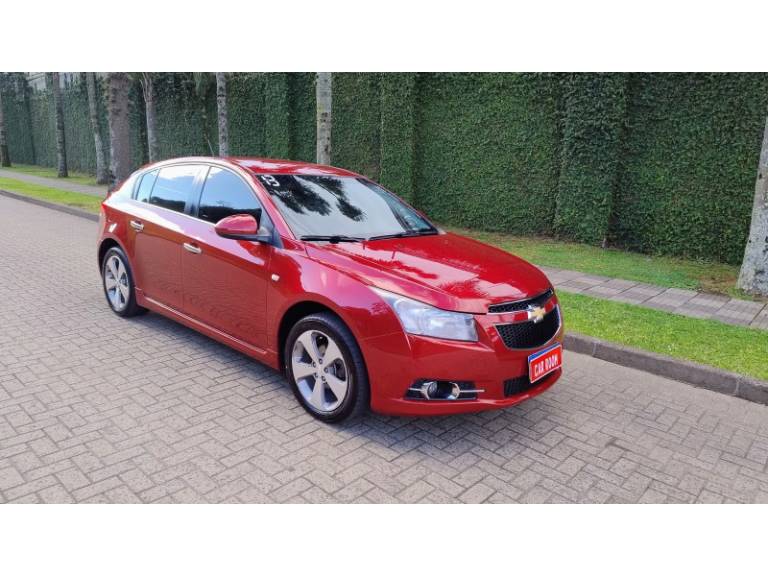 CHEVROLET - CRUZE - 2013/2013 - Vermelha - R$ 58.900,00