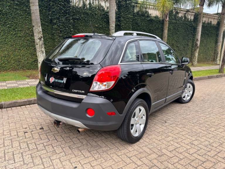 CHEVROLET - CAPTIVA - 2008/2009 - Preta - R$ 34.900,00