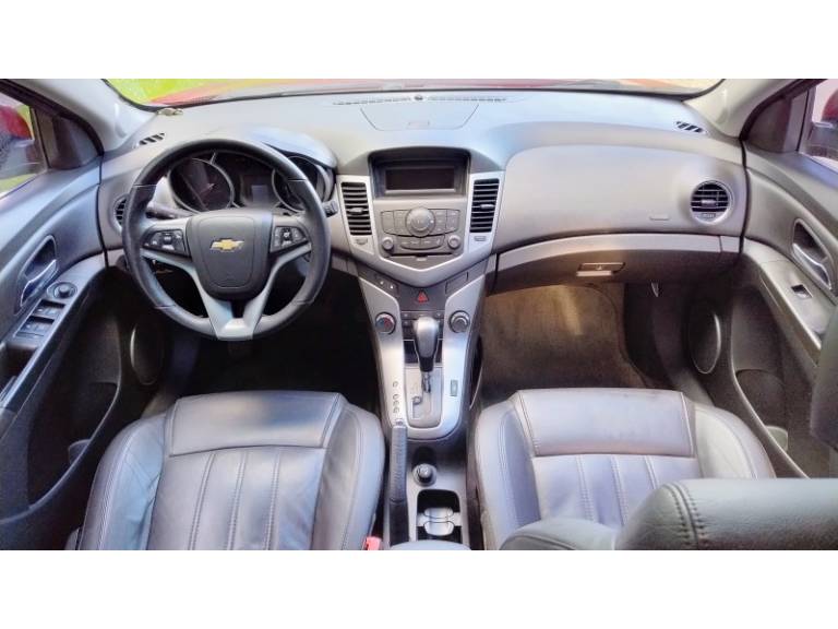 CHEVROLET - CRUZE - 2013/2013 - Vermelha - R$ 58.900,00