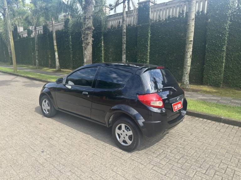 FORD - KA - 2010/2010 - Preta - R$ 19.900,00