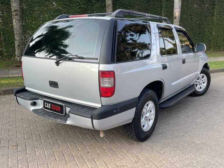 CHEVROLET - BLAZER - 2005/2006 - Prata - R$ 38.900,00