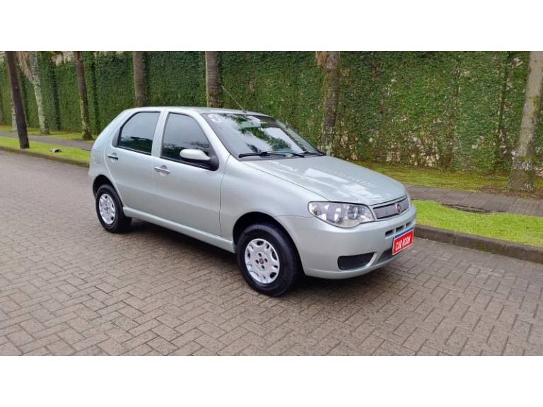 FIAT - PALIO - 2009/2010 - Verde - R$ 22.900,00