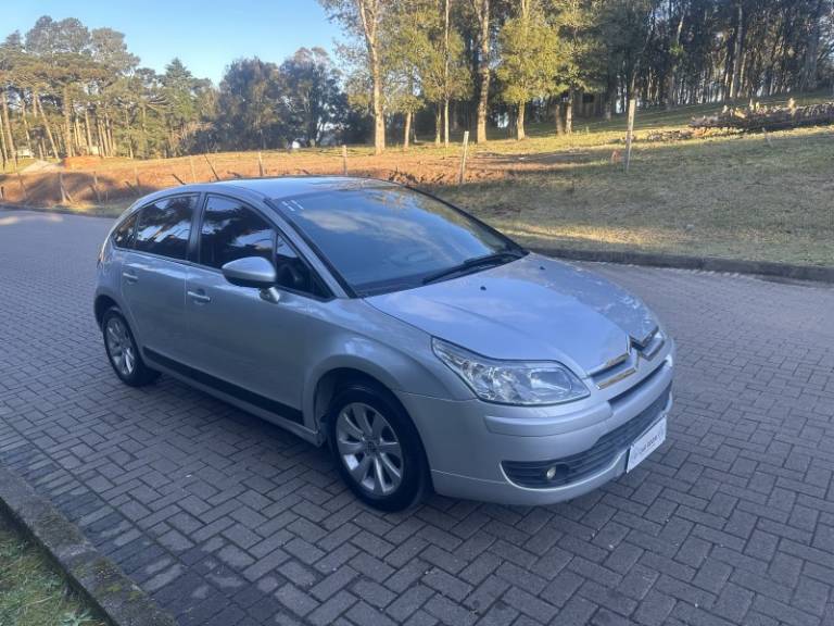 CITROËN - C4 - 2011/2011 - Prata - R$ 29.900,00