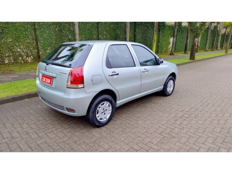 FIAT - PALIO - 2009/2010 - Verde - R$ 22.900,00