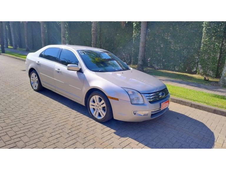 FORD - FUSION - 2007/2007 - Cinza - R$ 30.900,00