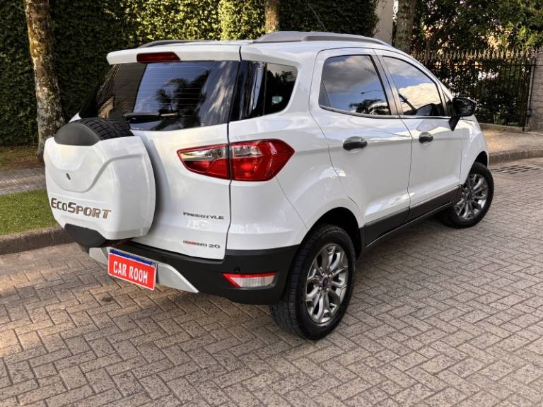 FORD - ECOSPORT - 2014/2015 - Branca - R$ 56.900,00